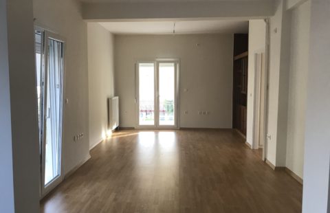 3-Bedroom renovated apartment